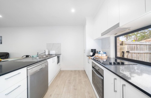Bellbird Park House | Bellbird Park 3 bedroom Oasis-Ideal Brisbane West Location