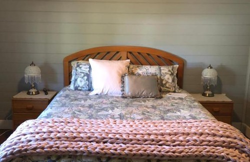 Bellbrook House | Bellbrook Historic Getaway at Bellmeadow Homestead