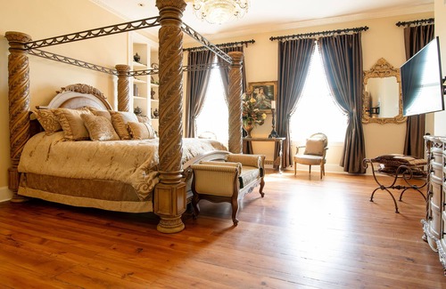 Donelson Bed & Breakfast | Belle Air Mansion