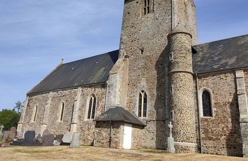 Le Hommet-d'Arthenay Apartment | Belle Bâtisse en Pierre au Cœur des Marais du Cotentin