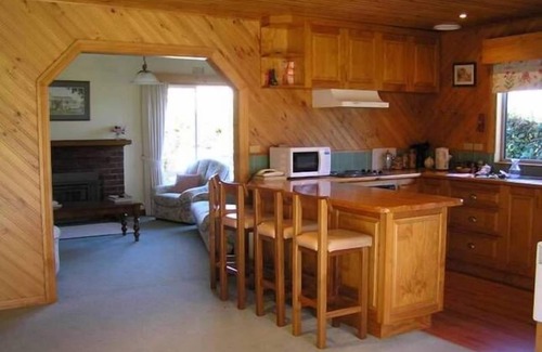 Scottsdale House | Belle Cottage - spacious self-contained 2 bedroom house
