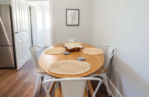 Glenelg South Apartment | Belle Escapes - Bondi on Moseley