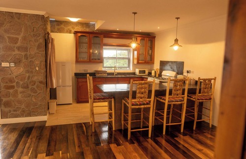 Soufriere Quarter Apartment | Belle Etoile - Nutmeg Apartment(1 Bedroom)