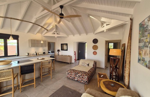 Cul de Sac Villa | Belle Lurette, 3 BR, pool, Pinel island bay, kayaks direct sea access