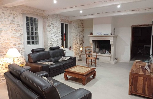 Montelimar Agglomeration House | Belle Maison de Campagne en Drôme Provençale
