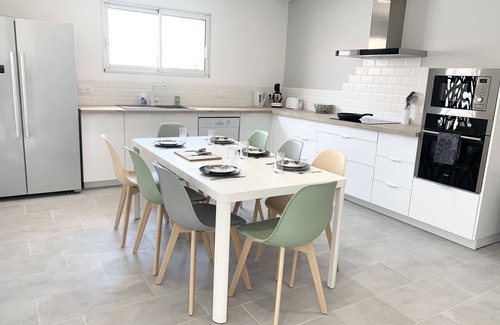 Challans House | Belle Maison de 140m2, Proche Centre Ville