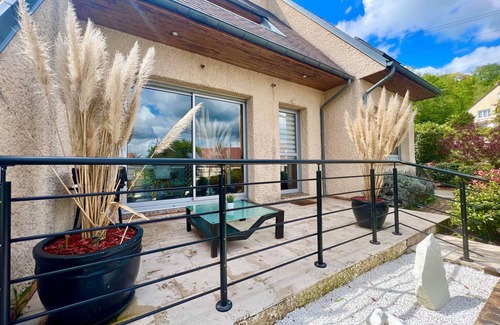 Cuvres-et-Valsery House | Belle Maison