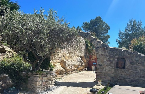 Caveirac House | Belle Maison Idéal Pour de Magnifique Vacances Calmes et Relaxantes