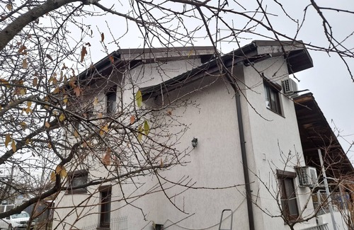 Sinesti House | Belle Maison Pour 6 Personnes Just a Cote de Bucharest