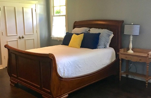 Westminster House | Belle Manor - 5 Bedroom Plantation-Style Chateau - Fully Remodeled 2017
