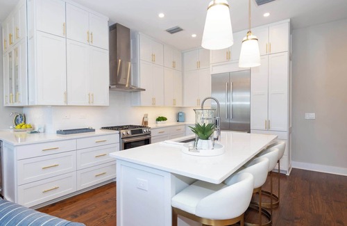 Oxford Condo | Belle on the Square by Apex Short Term Stays