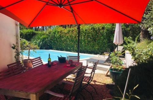Juvignac Villa | Belle Villa avec Piscine proche Golf