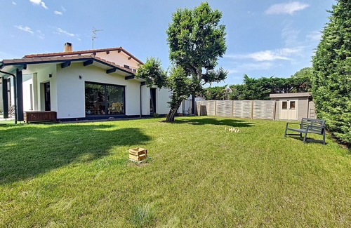 Merignac Villa | Belle Villa Familiale Avec Piscine. Proche Commodités