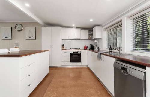 Binalong Bay House | BELLE VUE BEACH HOUSE “AWARD FINALIST 2020"