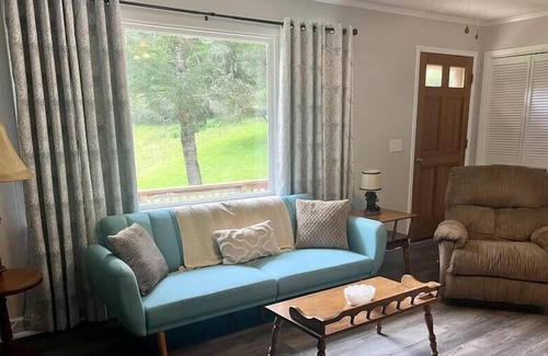 Sylva House | Belles Balsam Retreat