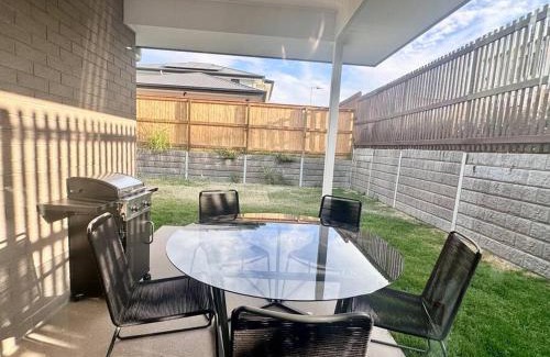 Ripley House | Belleview Home - Brand New 4 Bedroom House near Ipswich