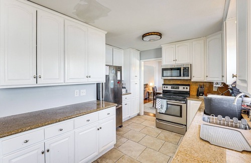 Belleville House | Belleville Lake House w/Fire Pit & Patio!
