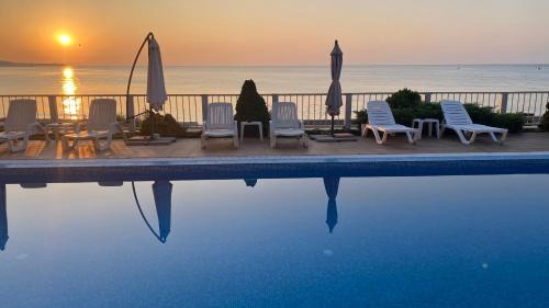 Ravda Apartment | Bellevue Beachfront Paradise