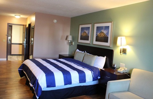 Bellevue Hotel | Bellevue Hotel & Suites