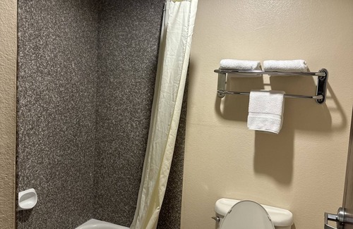 Humble Hotel | Belleza Inn & Suites Humble - FM 1960
