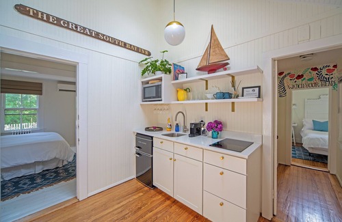 Bellport Hotel | Bellport Inn