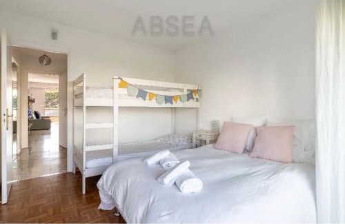 Caucade Apartment | Bells terres Nice grand appartement vue mer et jardin,piscine