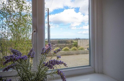 Belford Cottage | BELLSHILL COTTAGE, family friendly, with open fire in Belford