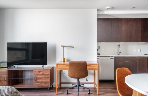 Belltown Apartment | Belltown Studio w Gym WD Roof Lounge nr SLU SEA-85