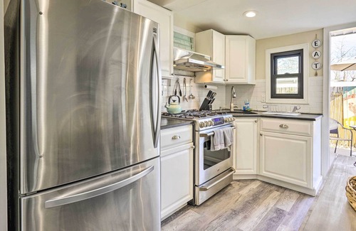 Lake Como Cottage | Belmar Cottage w/Deck & Fire Pit!