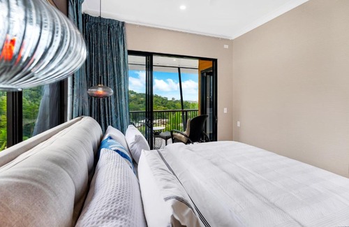 Bayview Heights House | Belmont