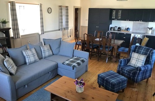 Salen Cottage | Belmont Chapel Cottage, 2 bed in Acharacle with stunning views of Loch Shiel