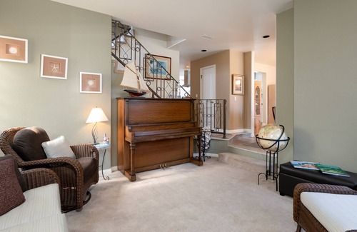 Belmont Heights House | Belmont Heights Townhome with Patio, Grill, WiFi, Central AC - Next to Lagoon