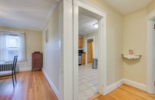 Watertown Cottage | Belmont Home < 3 Mi to Harvard Square!