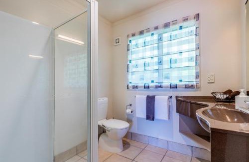 Porirua Hotel | Belmont Motor Lodge