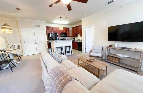 Belmont Apartment | Belmont stay - 14 days or more!