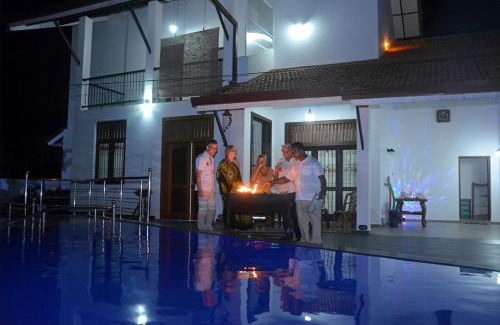 Dalupotha Villa | Belmont Villa - Free Airport Shuttle Service