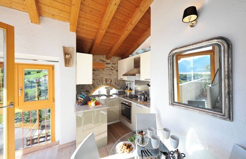 Calozzo Apartment | Belmonte Terrazzo