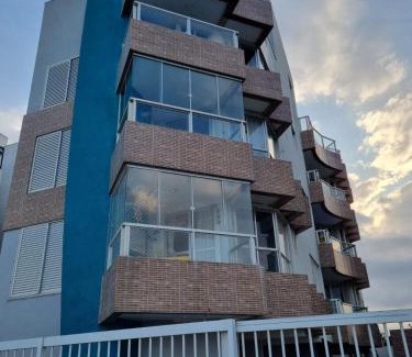 Matinhos Apartment | Belo apartamento em frente a praia de Gaivotas