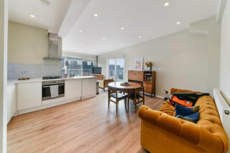 Newcastle Other | Belong Cabins