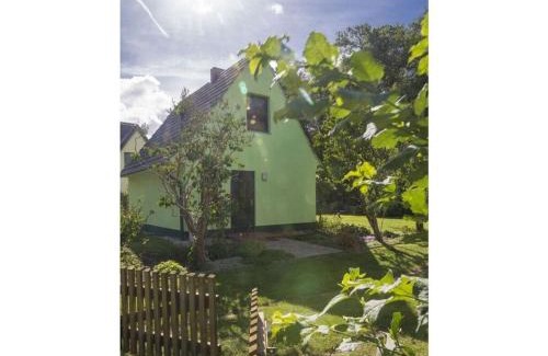 Ribnitz-Damgarten House | Below Comfortable holiday residence