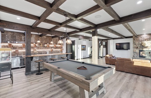 Belt House | Belt Creek Lodge/Hot Tub Game Room Fast Wi-Fi