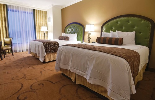 Florence Hotel | Belterra Casino Resort