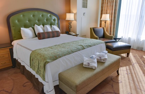 Florence Hotel | Belterra Casino Resort