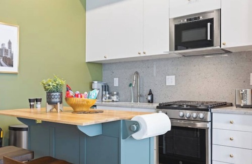 Midtown Apartment | Beltline Lux Loft