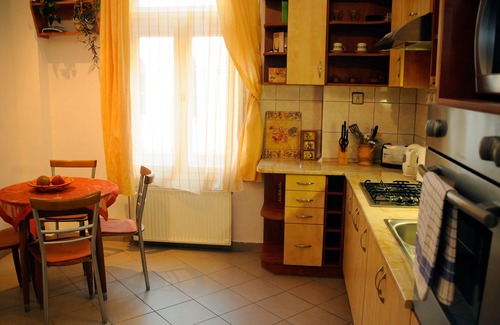 Szeged Apartment | Belváros szívében található az apartman, 500 m belül minden helyi látványosság