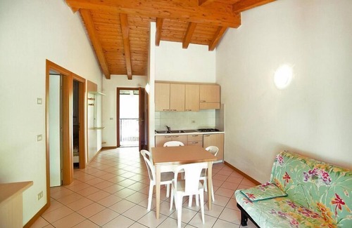 Aquileia Apartment | Belvedere AC Flat in Grado Resort