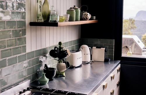 Numinbah Valley Cabin | Belvedere Summer House Gold Coast Hinterland nSTAY PLAY EAT RELAX REPEAT