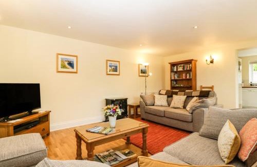 Sturminster Newton House | Belview Cottage