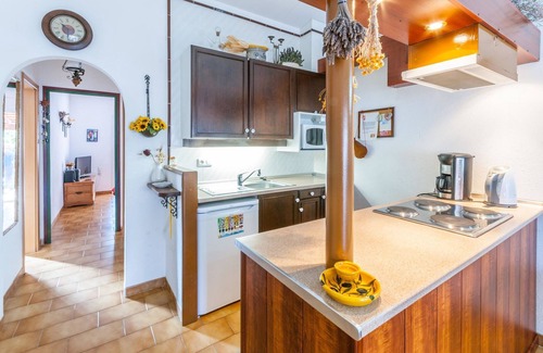 Castello d'Empuries House | Belvilla by OYO Villa Juan