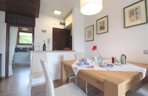 Coi Apartment | Belvilla by OYO CASA OLLI